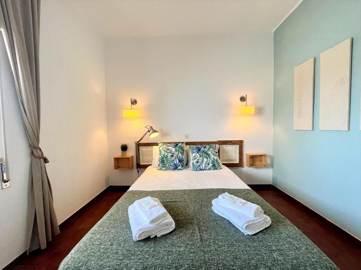 Twins 2 With Pool By Homing Apartamento *