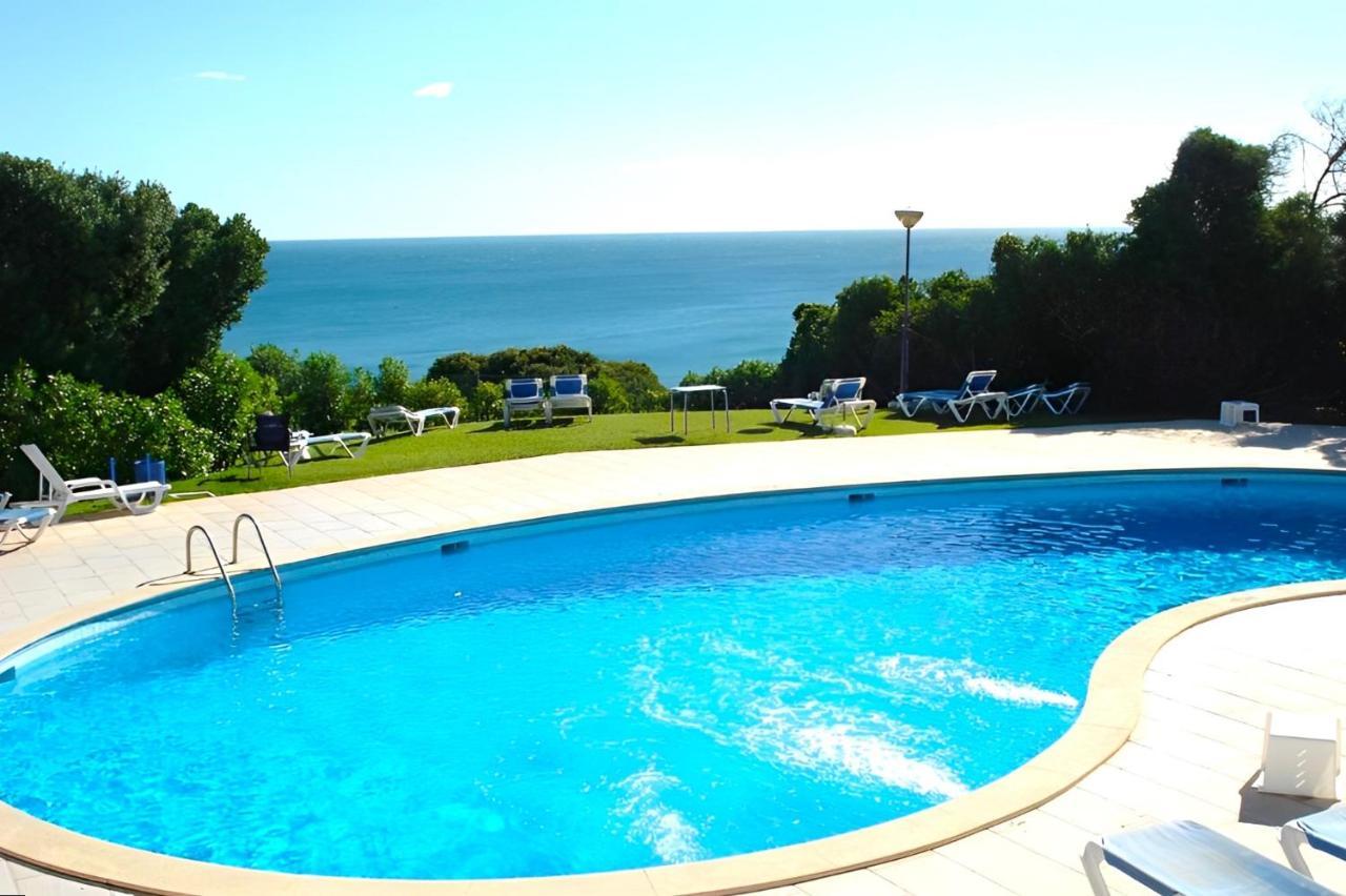 Twins 2 With Pool By Homing Armacao de Pera